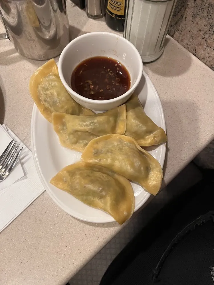 Chinese Full Moon Wonton
